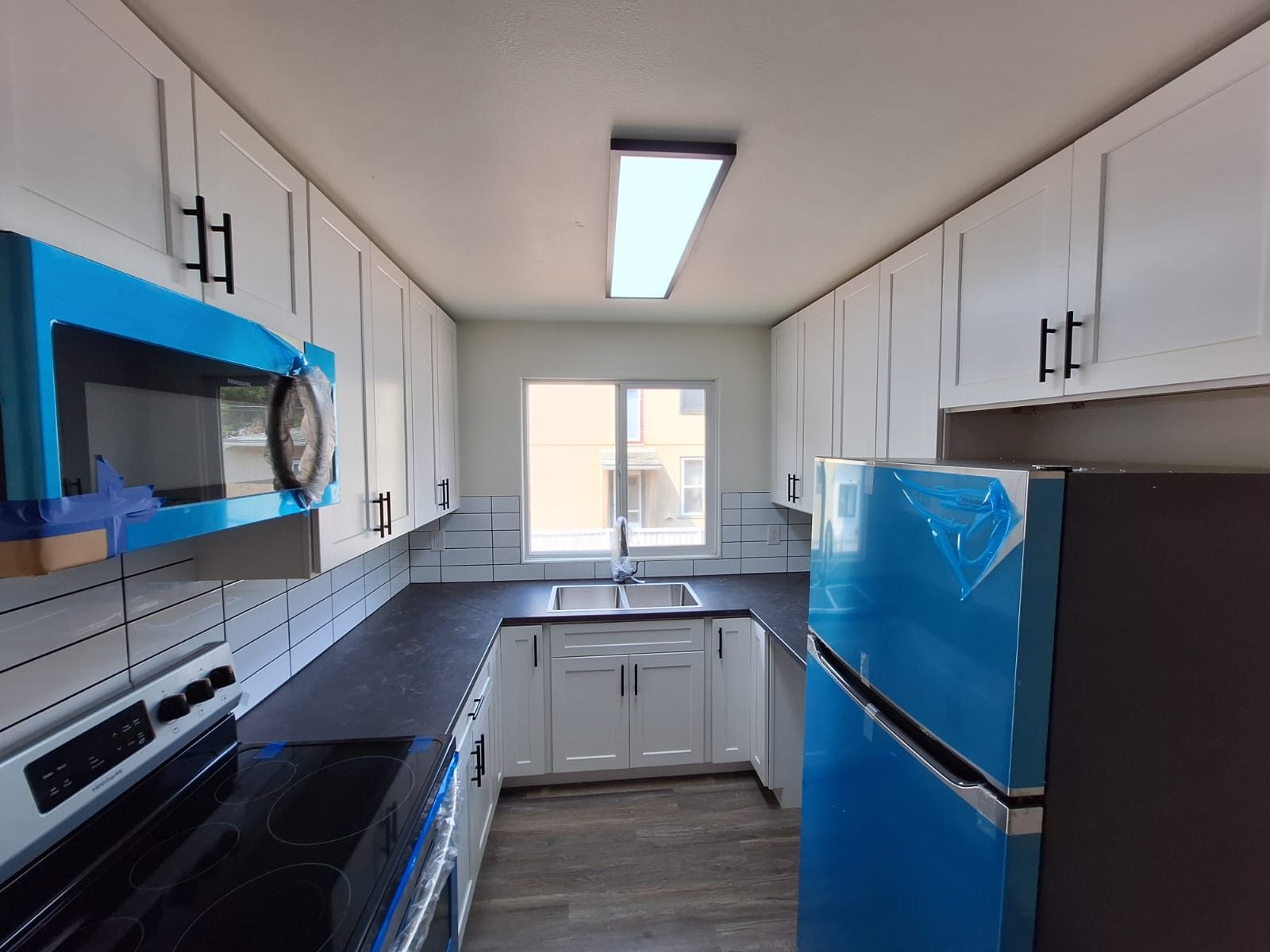 Renovated kitchen at 5th Avenue